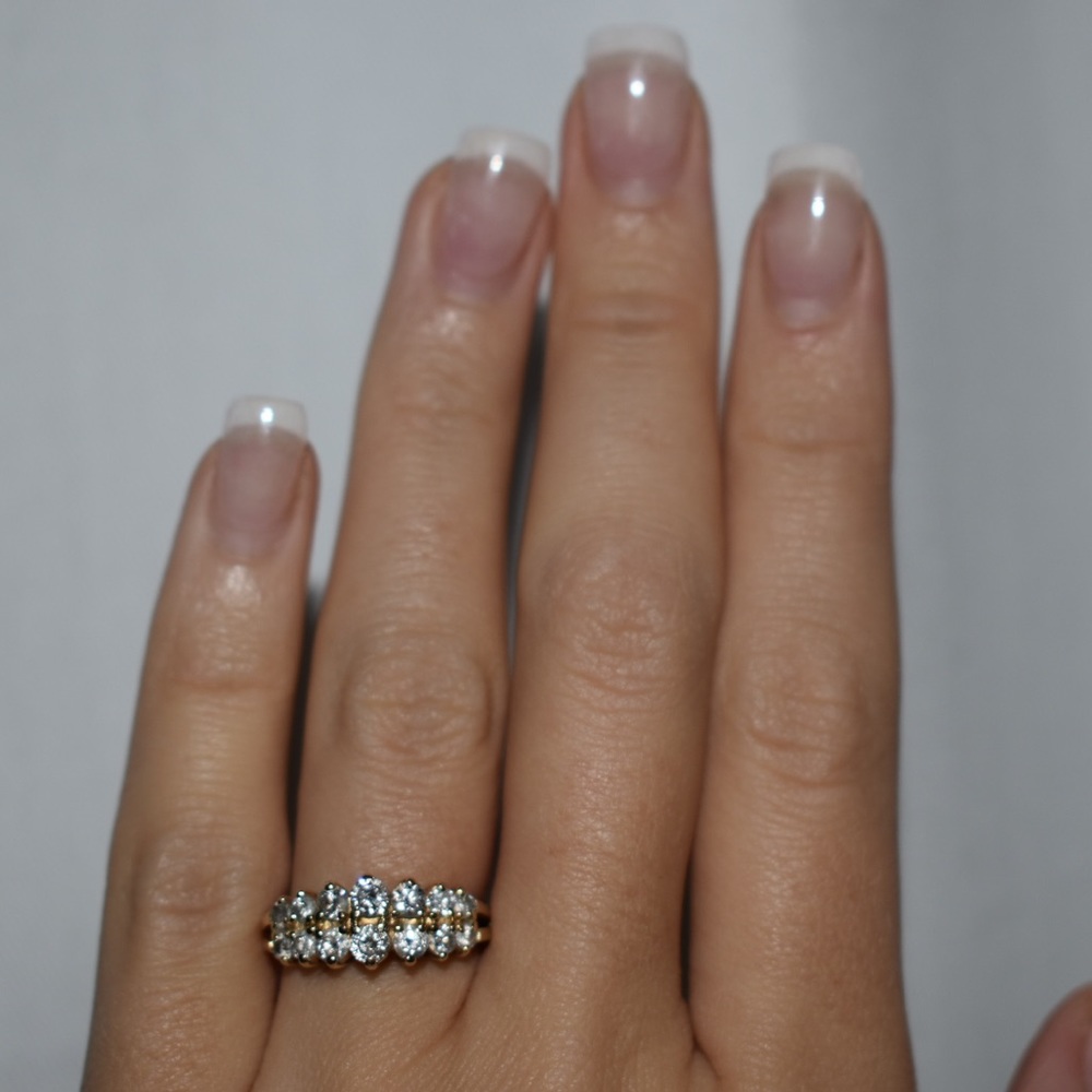 Beautiful 14K Diamond Ring